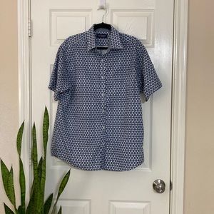 Roundtree & Yorke Casual Button Down Short Sleeve Shirt
